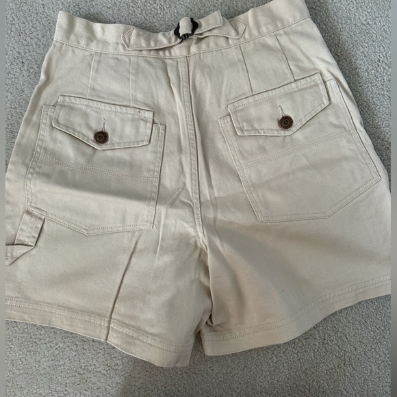 STONE CANYON Shorts - Picture 3 of 3